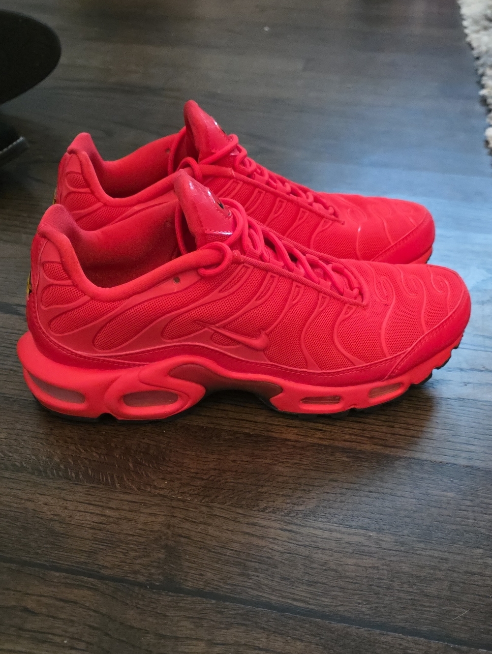 Women’s Nike Air Max Plus TN Light Crimson Red Shoes Women's Size 10
